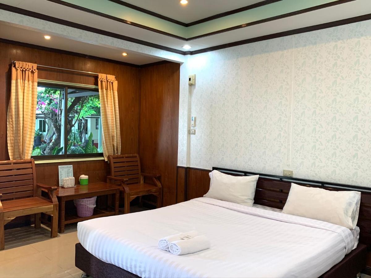 Suanpai Resort สัตหีบ ภายนอก รูปภาพ