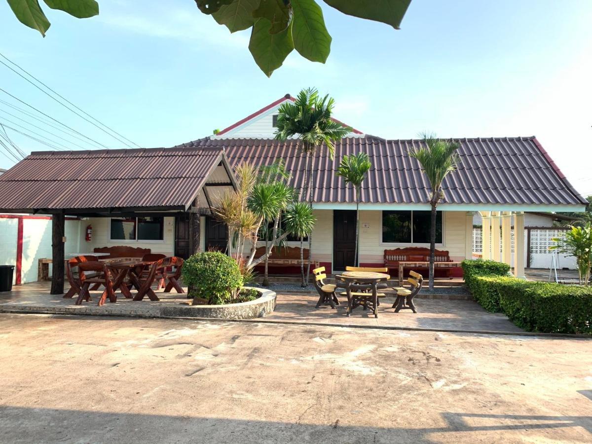 Suanpai Resort สัตหีบ ภายนอก รูปภาพ