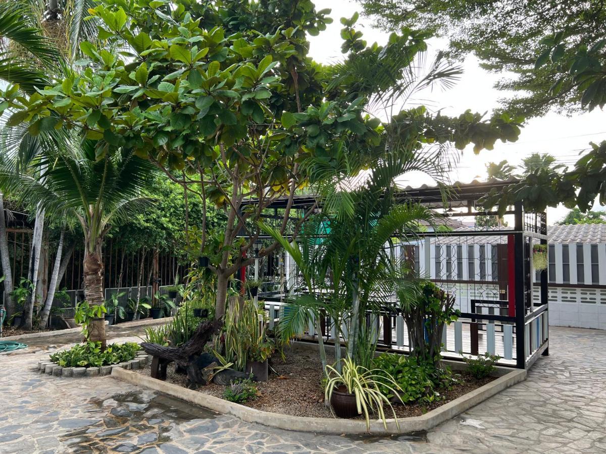 Suanpai Resort สัตหีบ ภายนอก รูปภาพ