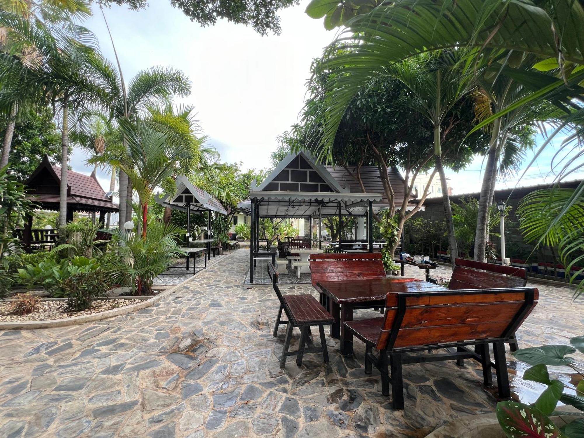 Suanpai Resort สัตหีบ ภายนอก รูปภาพ
